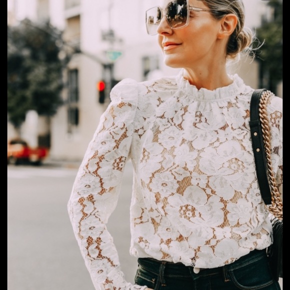 Wayf erika puff sleeve lace top Clearance